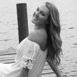 Meet your Posher, Alyssa